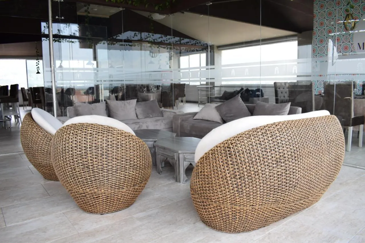 Hotel Club De Bienestar Ilar Marrakech Cali 3*,